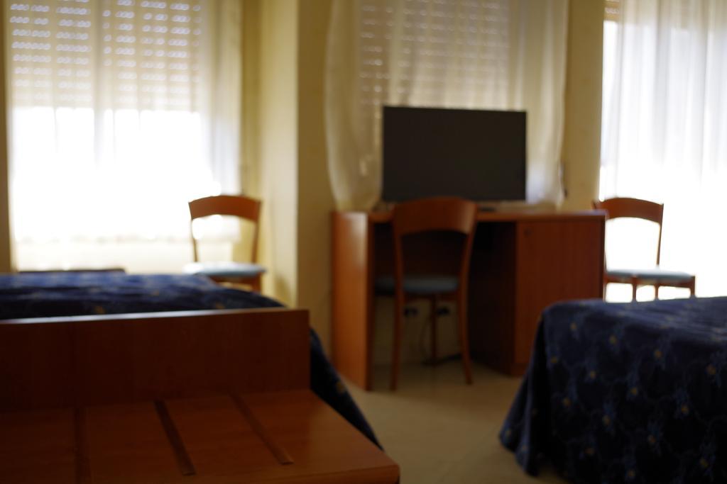 Hotel Kroma Ragusa Zimmer foto